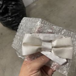 MOÑO BLANCO BOW TIE