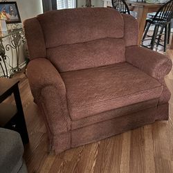 Over Sized Recliner 