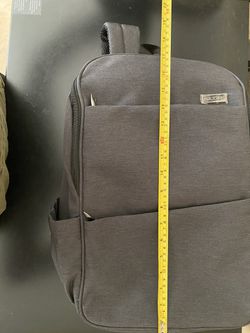 Gray Backpack. Cushioned Laptop Compartment. Like new