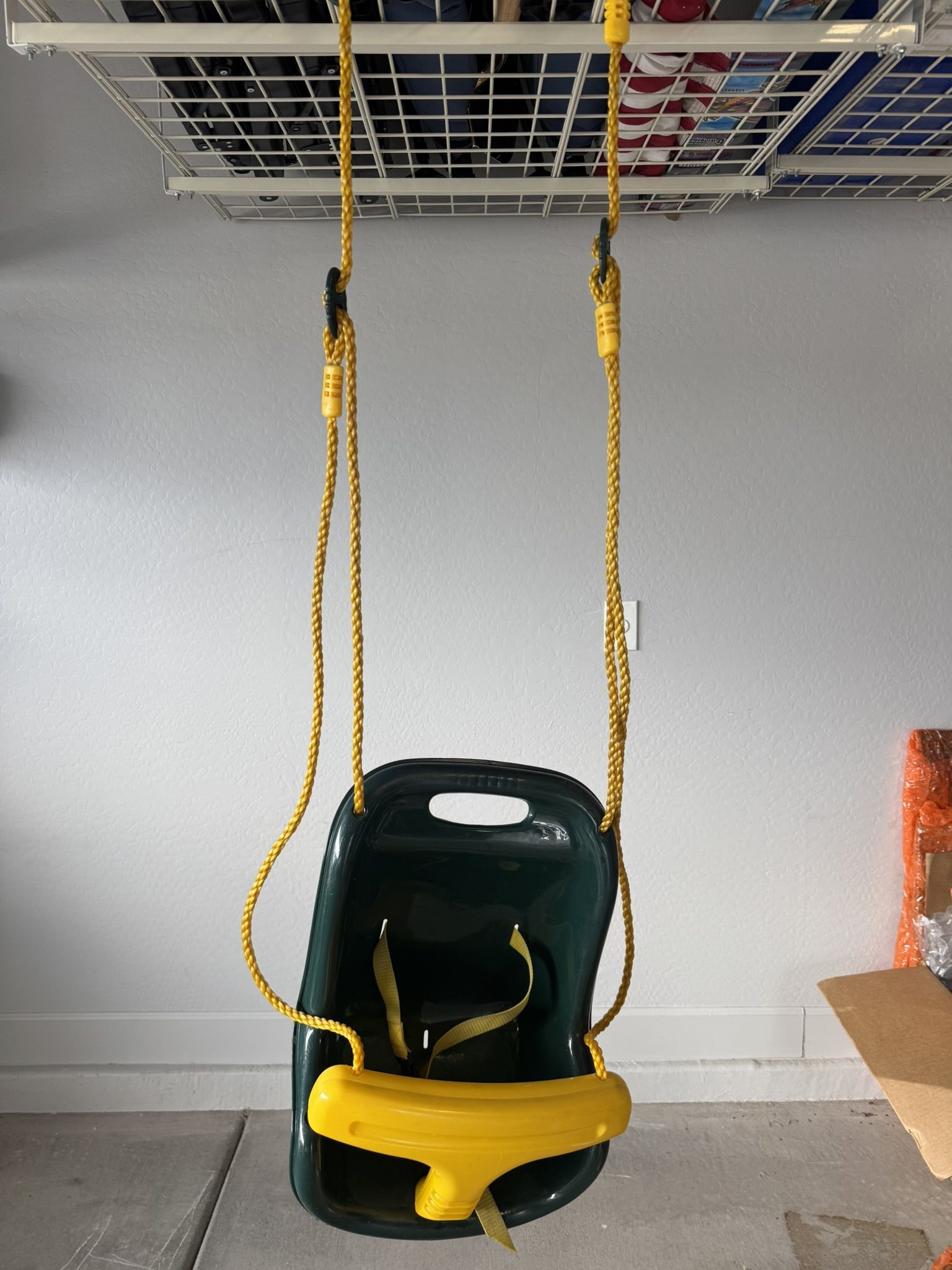 Toddler Swing (Little Tikes)