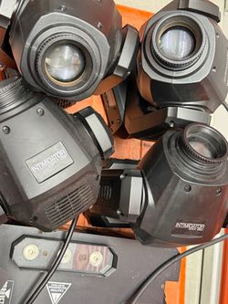 Intimidator Spot 290 lights