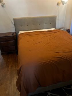 Queen bed frame, box spring & mattress