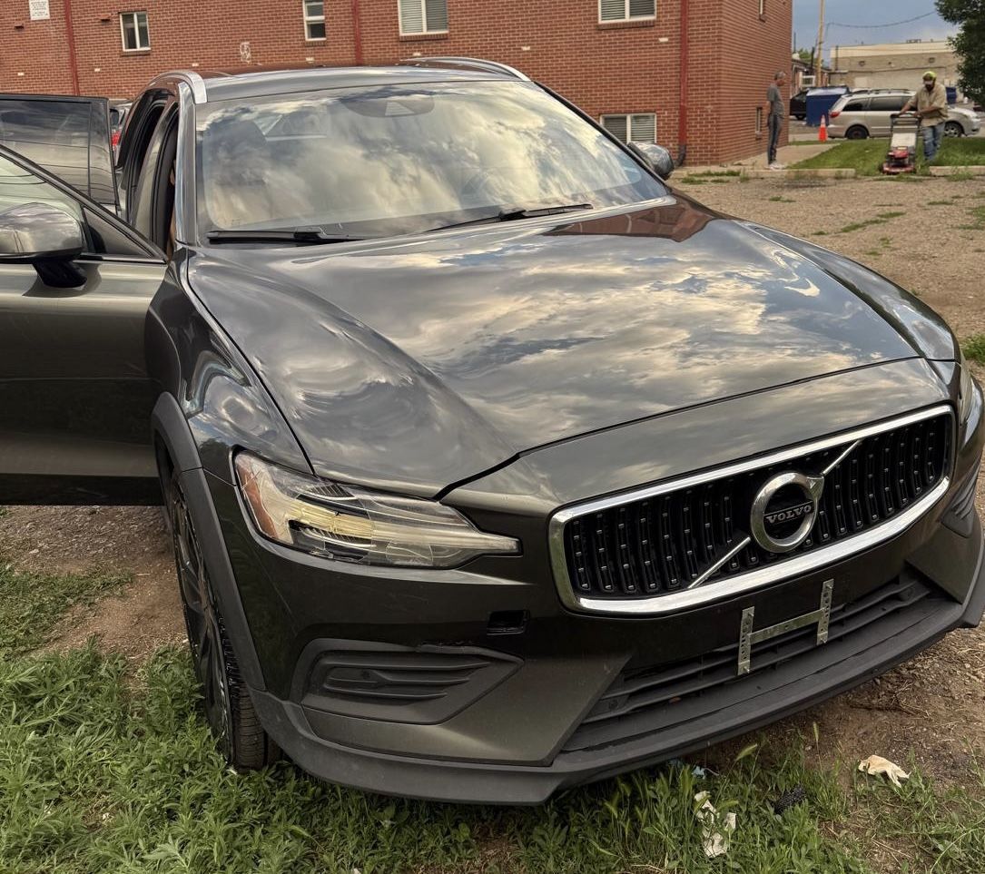 2020 Volvo V60