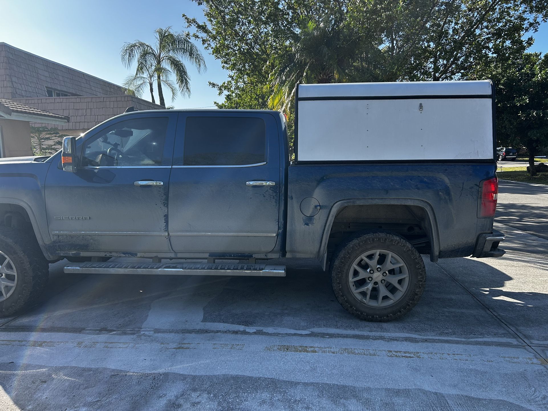 Topper For GMC Sierra short bed