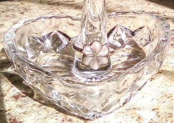 Vintage Navajo Flower Ring (MOP)/Sterling Silver 925