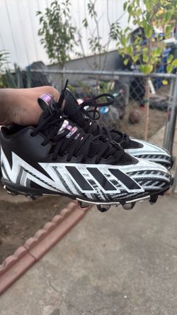 Football cleats