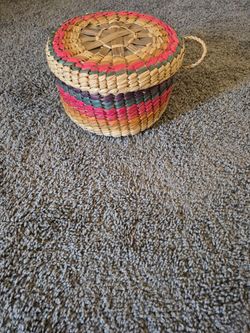 Wicker basket