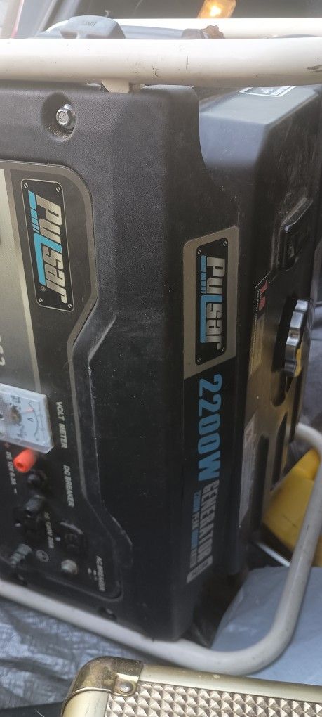 Generator Pulsar 2200