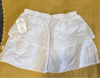 White Eyelet Tiered Girls Skirt Size XXL (18)
