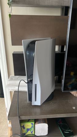 PS5 disc version