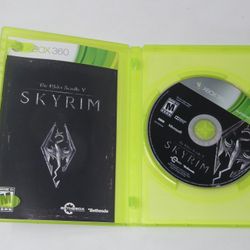 The Elder Scrolls V: Skyrim (Microsoft Xbox 360, 2011) CIB