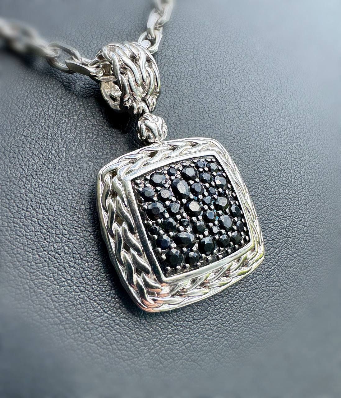 Jewelry Auth .925 John Hardy Sterling Silver Estate Black Sapphire Stone Pendant Charm