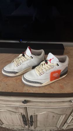 Jordan 3 reimagined white elephant size 10.5