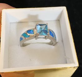 Beautiful silver ring in Australian opal and blue stone
