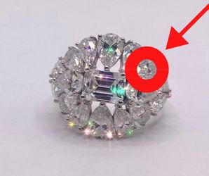 Pay close attention! It’s a genuine silver moissanite diamond woman’s ring! (Size 9)