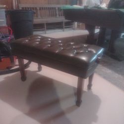 Adjustable Piano Bench