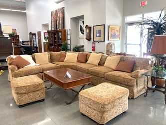 Vintage 5-Piece Paisley Sectional Sofa with 2 Matching Ottomans