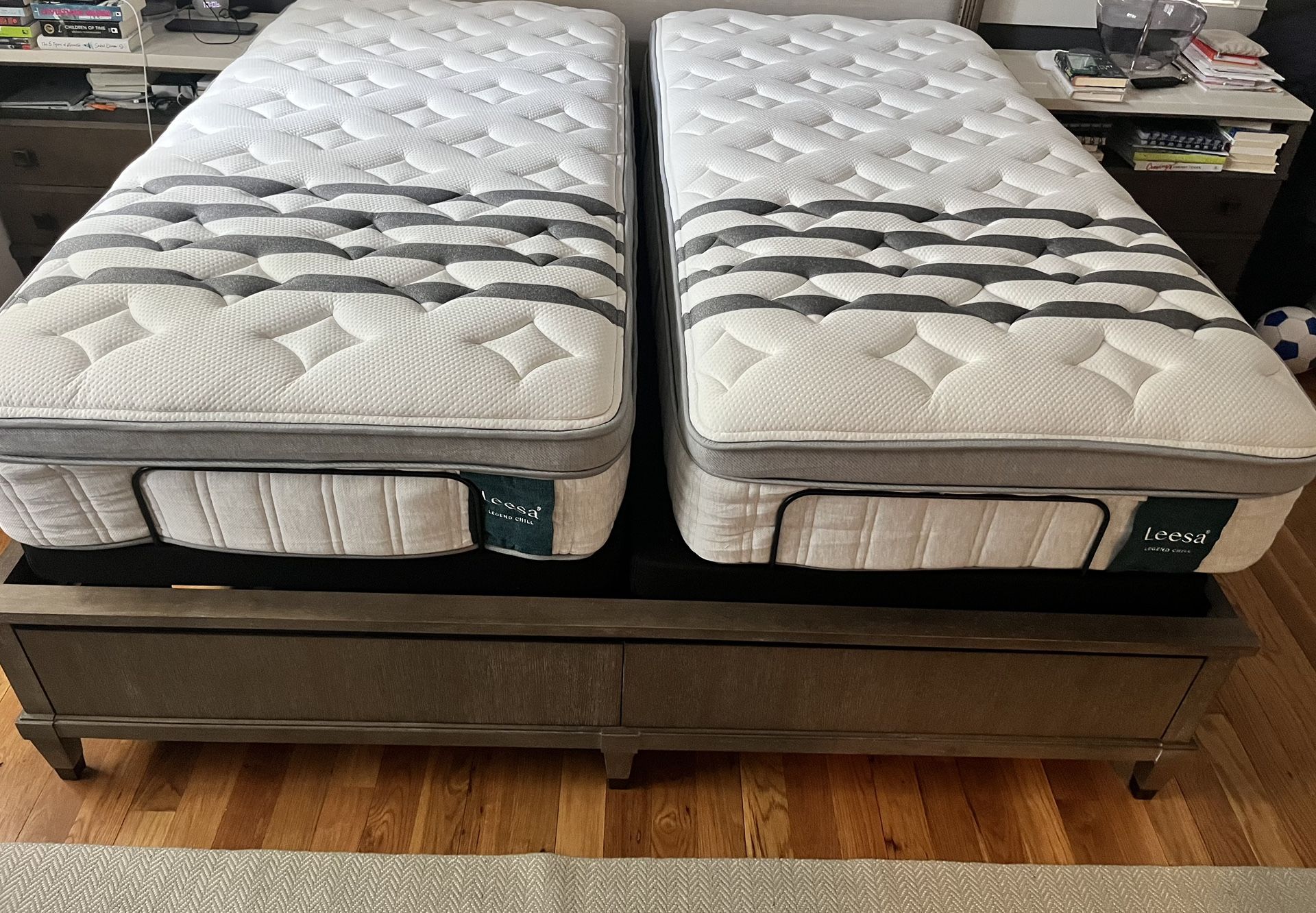 Leesa Legend Chill Hybrid Mattress - SPLIT KING 