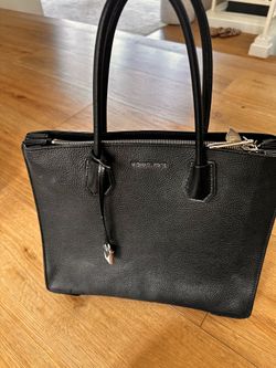Micheal Kors Purse