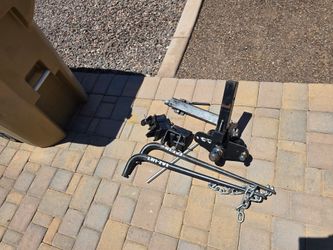 Eaz-lift weight distribution tow hitch