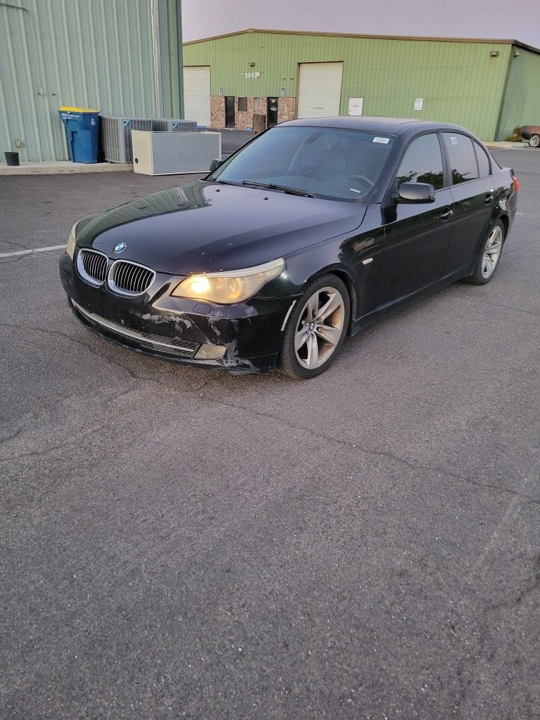 Parts Car. 2008 BMW 528i