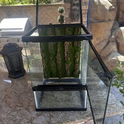 Zilla 12 X 12 X 18 Front & Top Opening Reptile Tank / Terrarium 