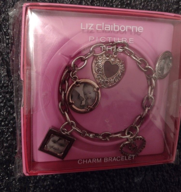 New LIZ CLAIBORNE Picture Charm Bracelet