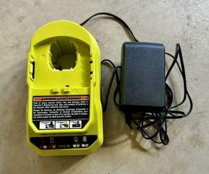 ONE+ 18V Lithium-Ion 4.0 Ah Battery Charger