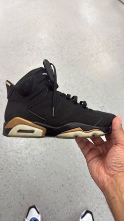 Jordan retro 6 size 8