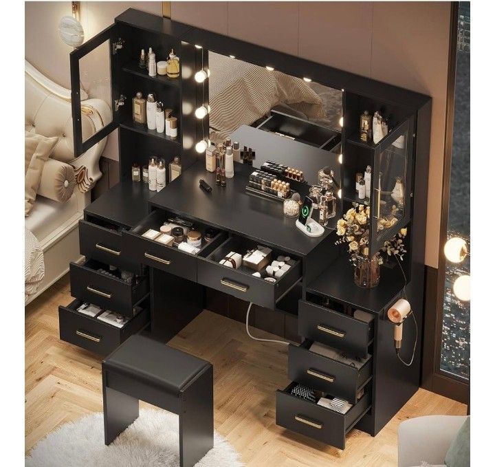 Black Vanity Table
