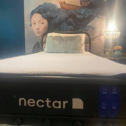 Nectar Twin Size Memory Foam Mattress Bed - Like New 