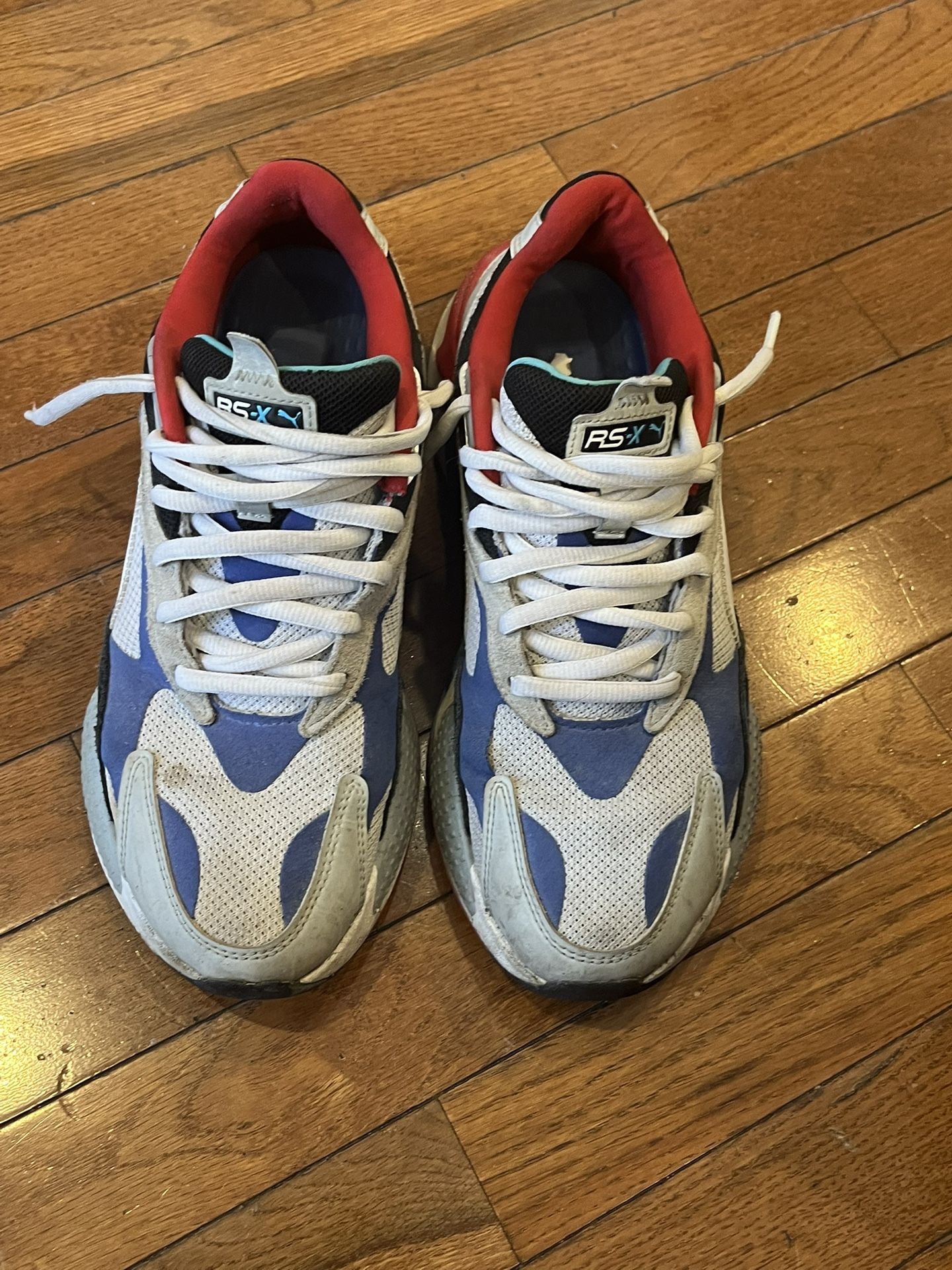 Puma Size 9 Red Whit Blue.