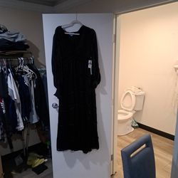 Woman's Dress