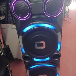 Double 15" Woofers Loud Kareoke Bluetooth Party Speaker By Dolphin.  Brand New.  Free Wireless 🎤 Inc 