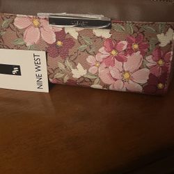 Nine West Wallet