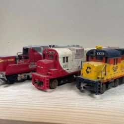 Vintage Trains Set