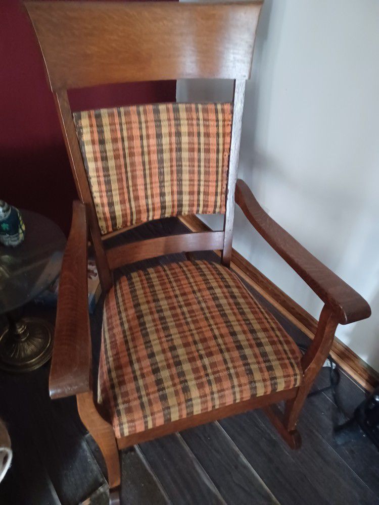 1920's Oak Crosscut Rocking Chair