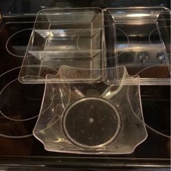 Plastic Trays $1.00