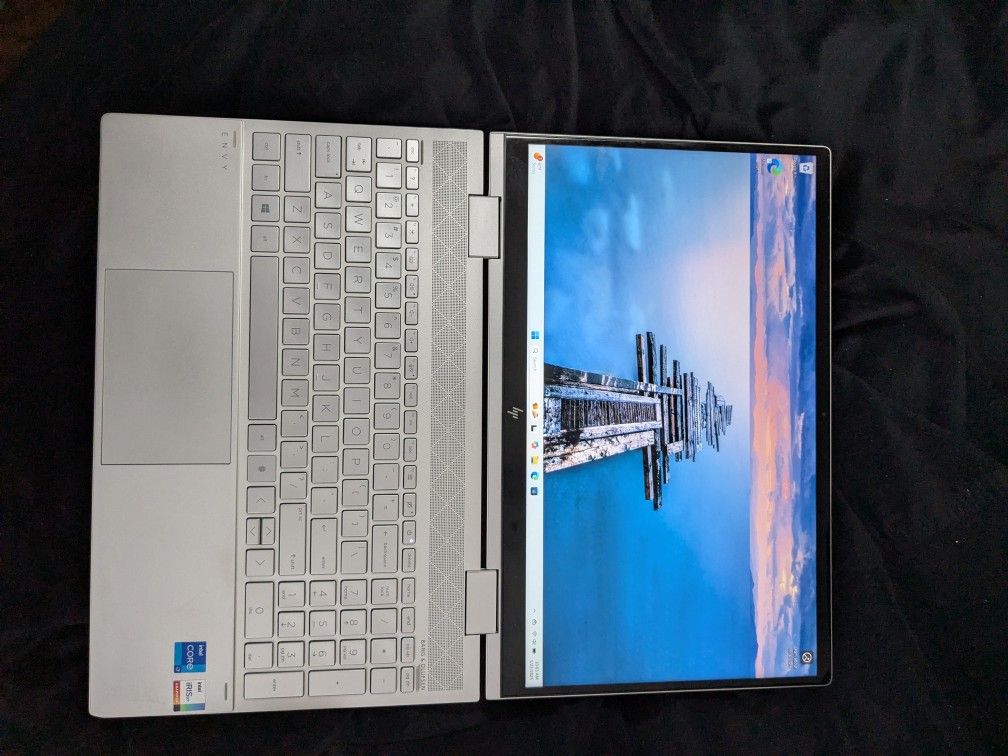 HP Envy x360 15" i7