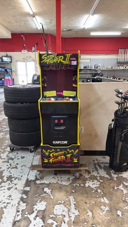 Street fighter arcade game with power cord