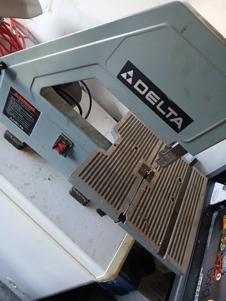 Delta Band Saw