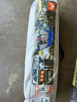 INSTANT TENT 4 PEOPLE