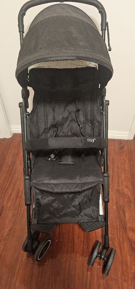 Itsy Portable Strollers X2 For Sale