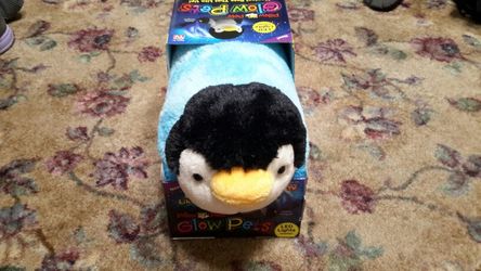 Penguin glow pet pillow pet