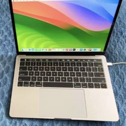 MacBook Pro 13” Touchbar With Editing And Music Production Software 