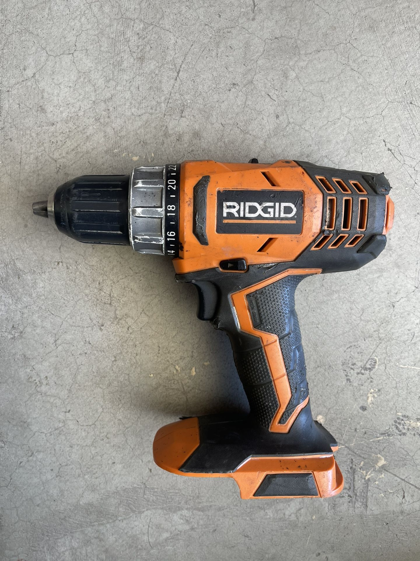 RIDGID CORDLESS DRILL R860052 TOOL ONLY
