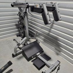 Weight Leverage Squat Machine 