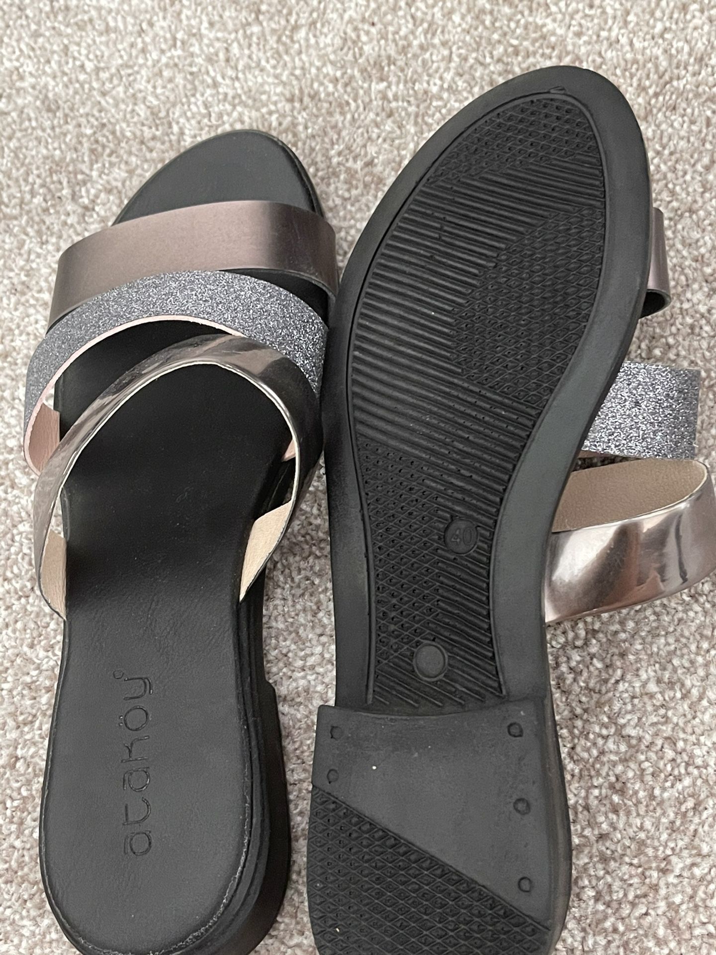 Sandal