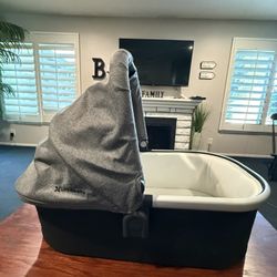 UPPAbaby VISTA Bassinet-Manufactured in 2018- Fits UPPAbaby VISTA strollers including newer V2 models (2020–2026)