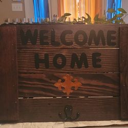 Welcome Home Coat/umbrella Board